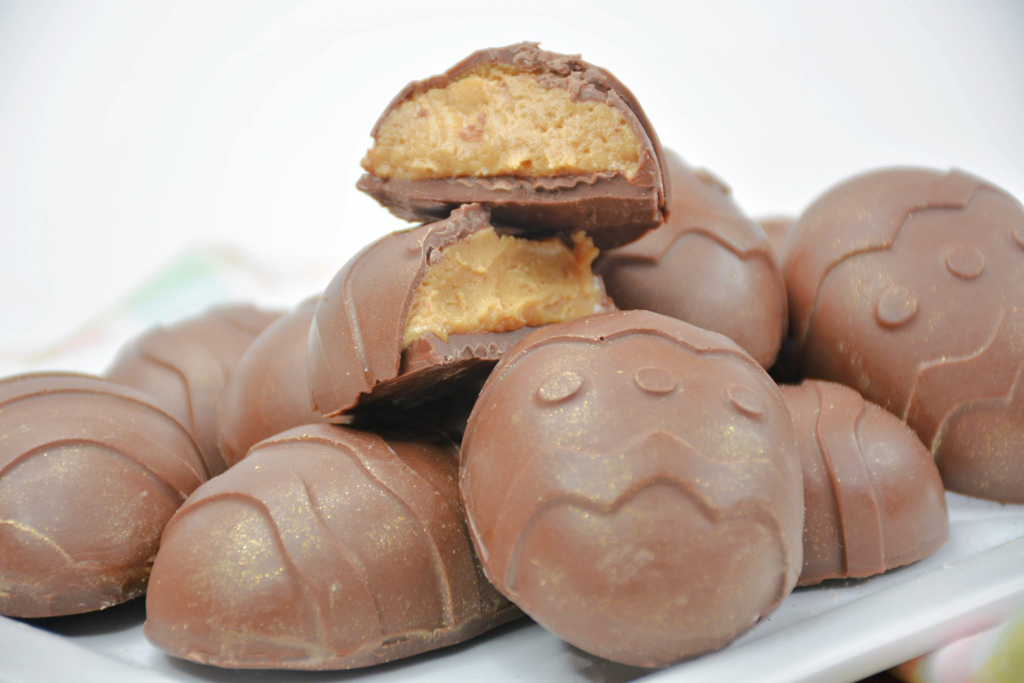 Homemade Chocolate Peanut Butter Easter Eggs