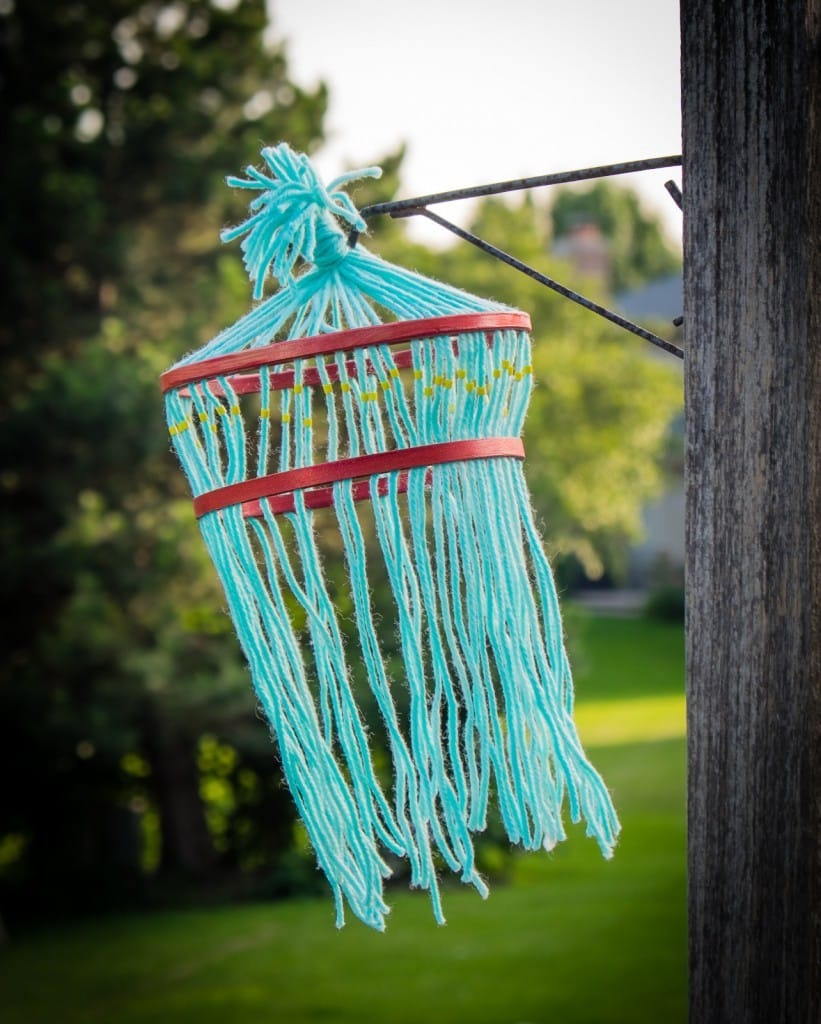 Easy Kids Yarn Chandelier