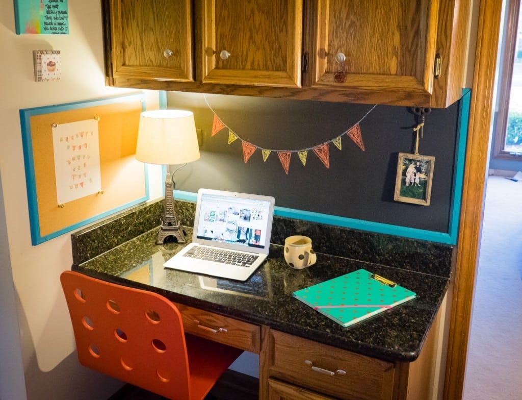 Kitchen Desk Update