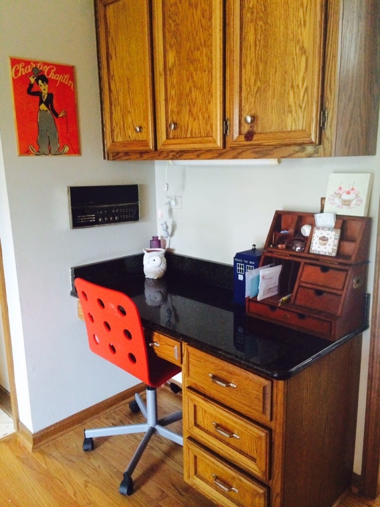 kitchen desk-before