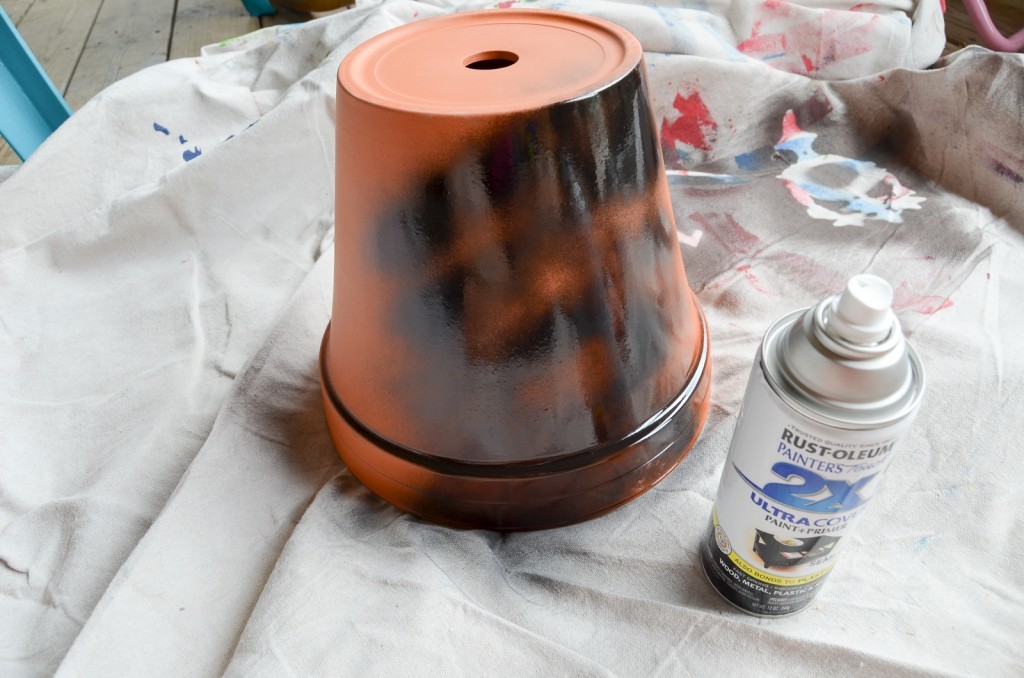 spray paint your pot