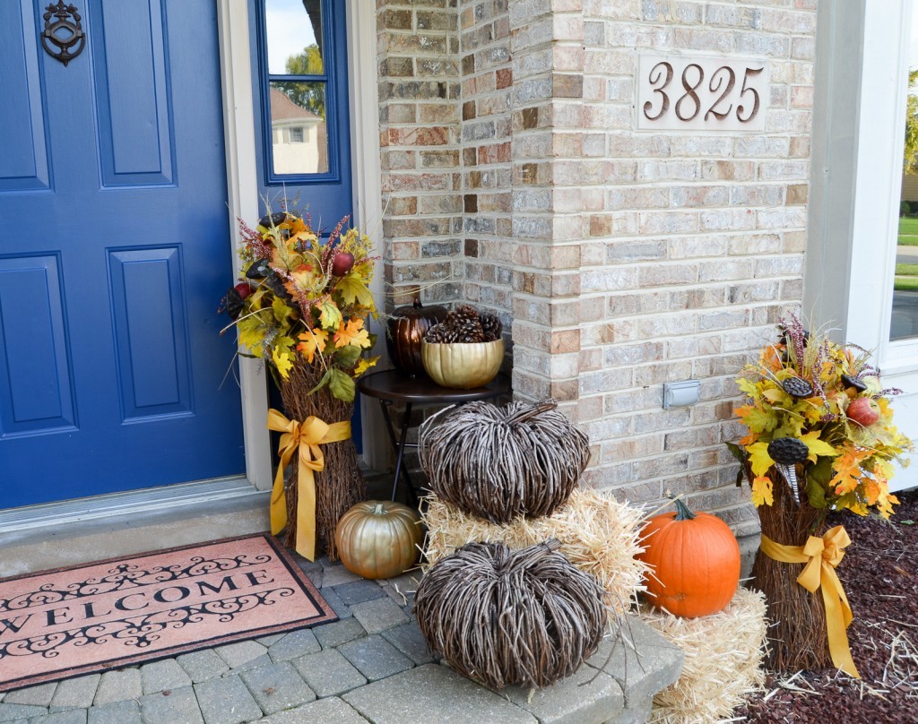 Fall Front Door Decor