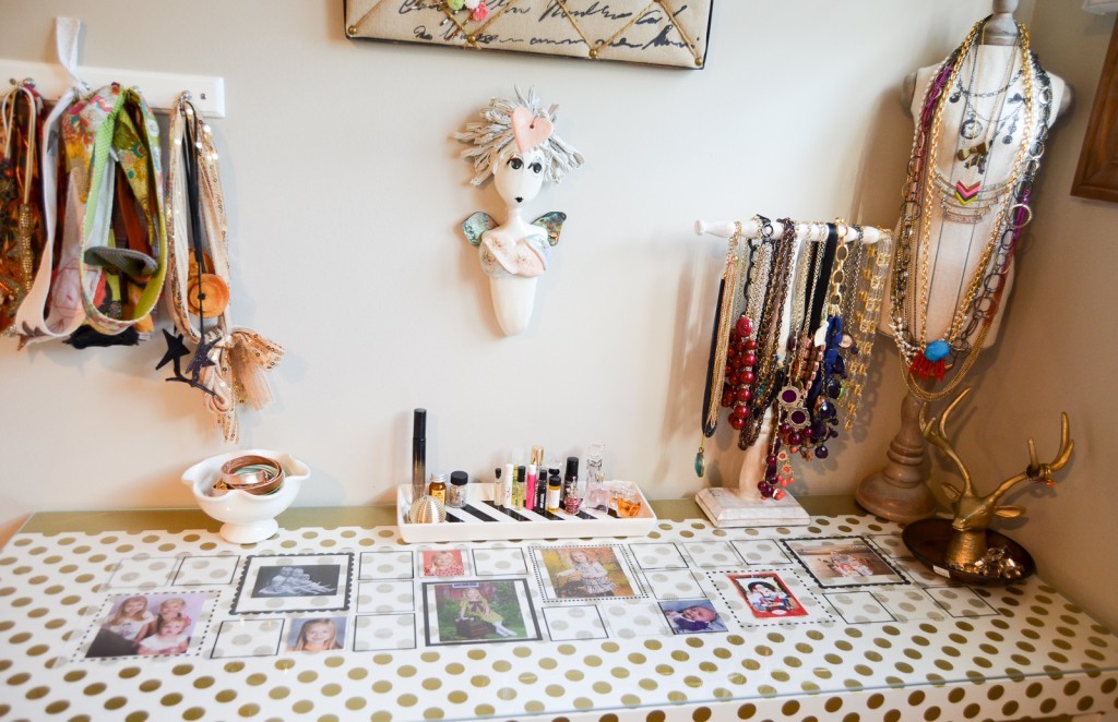 DIY Decor Tape Dressing Table