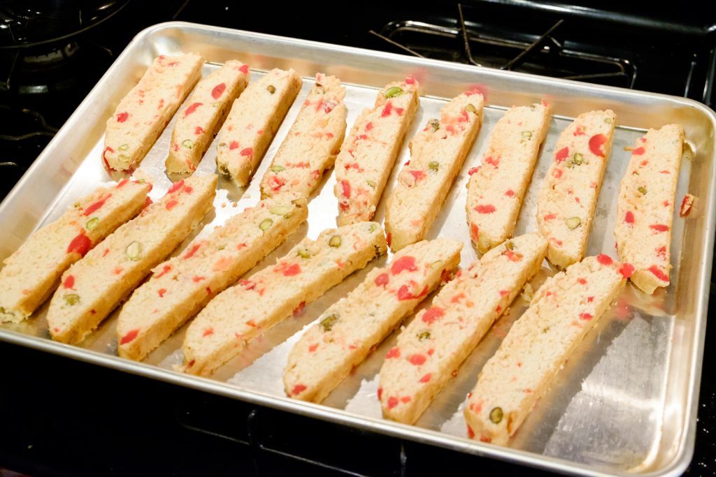 slice the biscotti