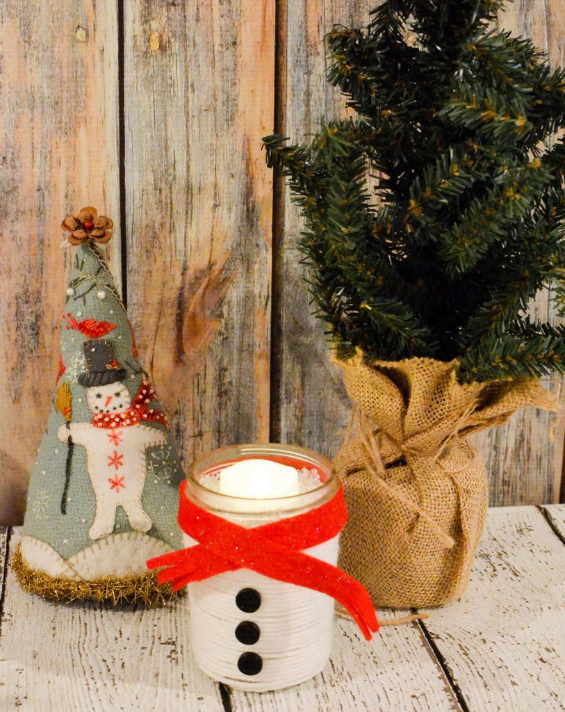 Yarn Wrapped Snowman Mason Jar