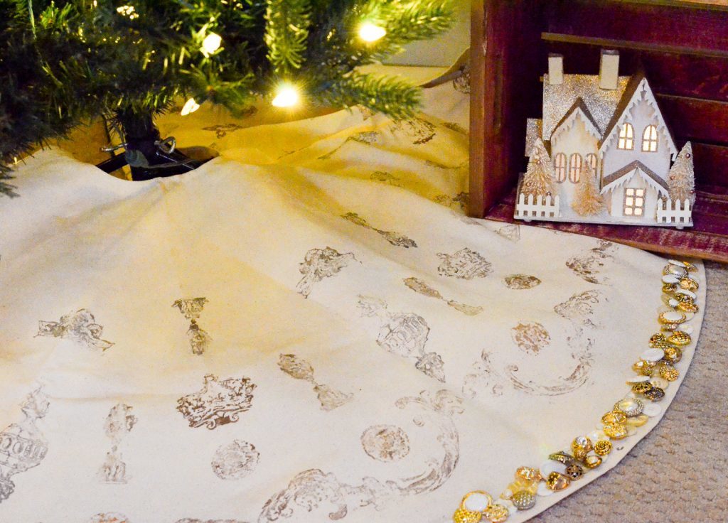 Vintage French Inspired Christmas Tree Skirt