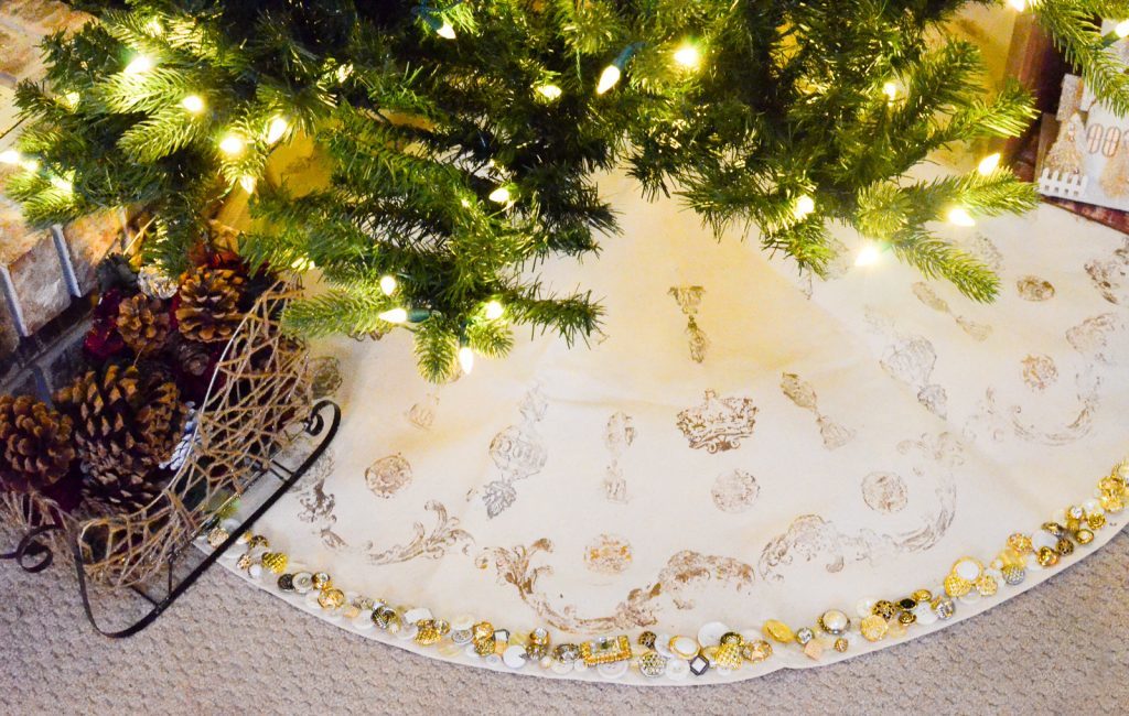 Vintage French Inspired Christmas Tree Skirt