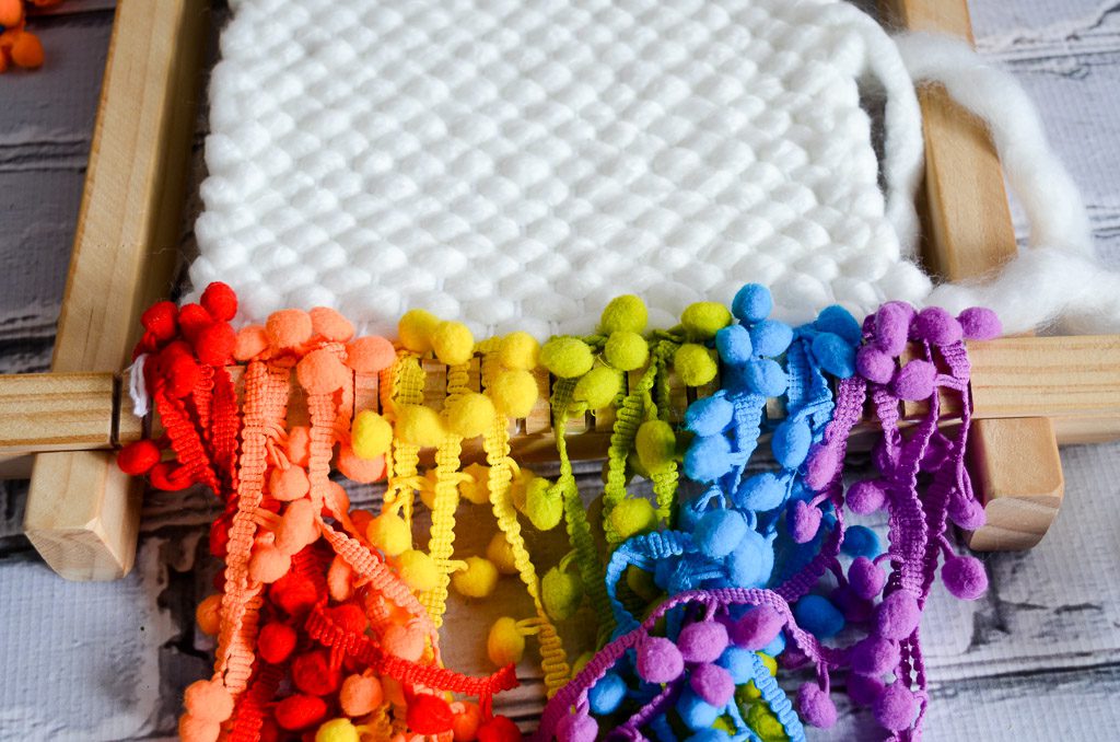 Rainbow Pom Pom Yarn Weaving