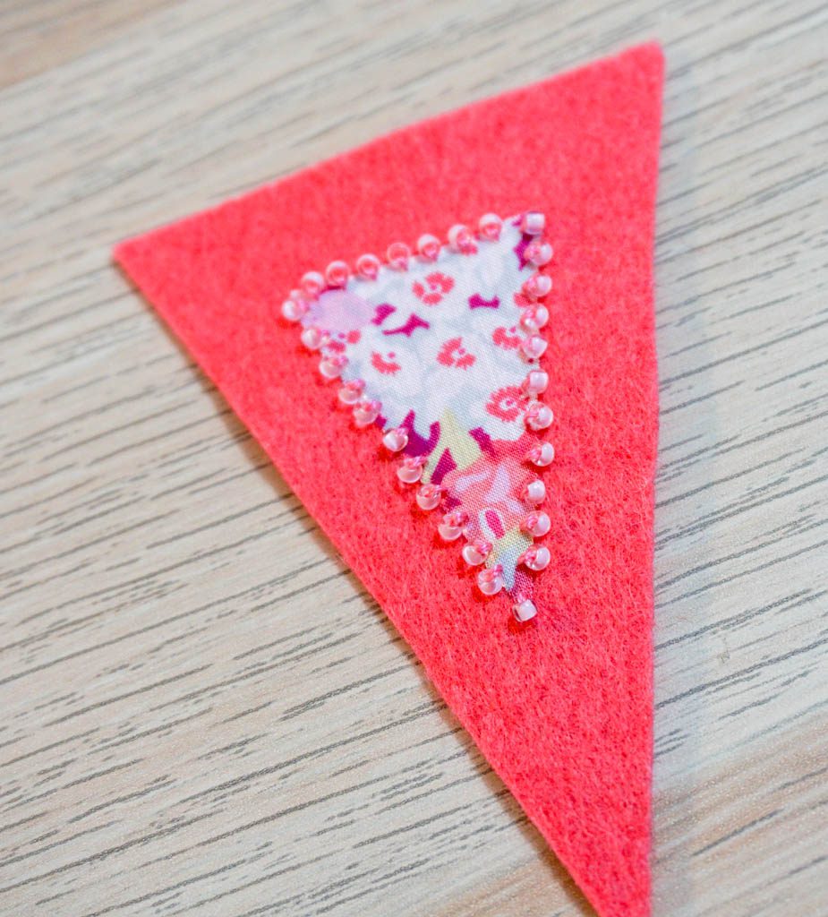 Felt Heart Scissors Pouch