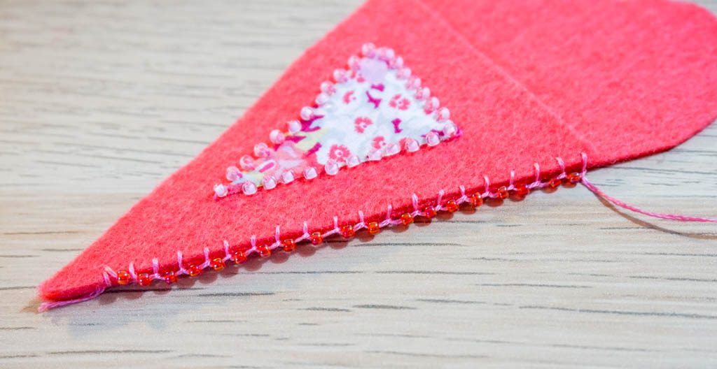 Felt Heart Scissors Pouch