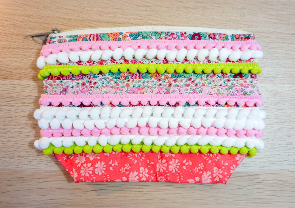 Pom Pom Trim Spring Clutch