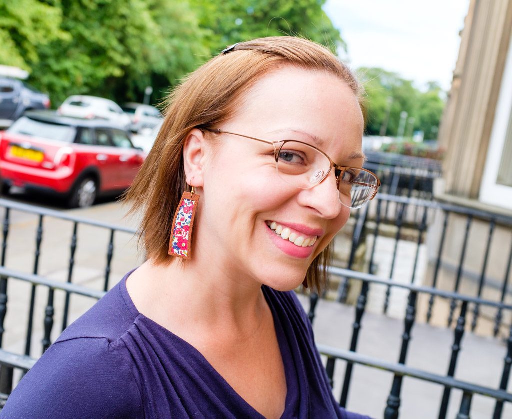 Trendy Peekaboo Earrings