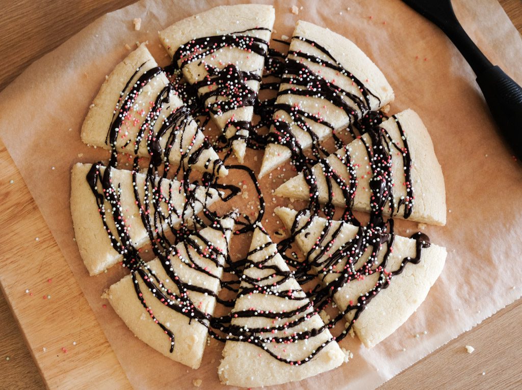 Scottish Shortbread Christmas Cookie Wedges