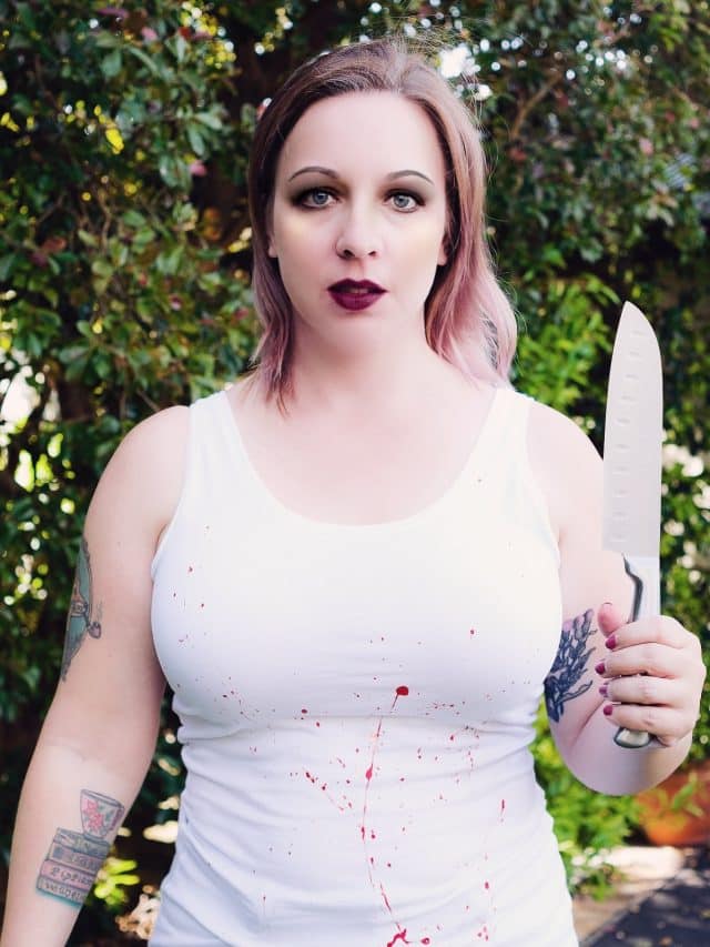 Easy Blood-Splattered Tank Costume for Halloween