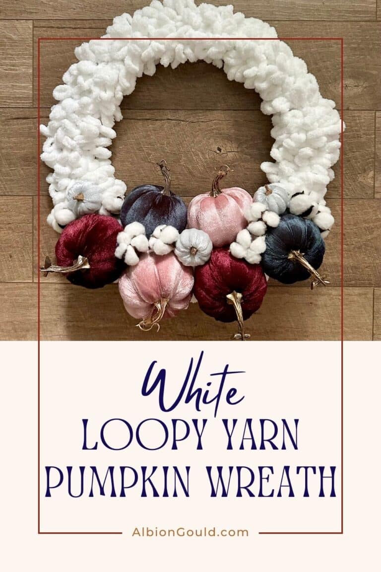 White Loopy Yarn Pumpkin Wreath